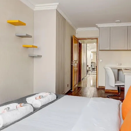 Appartamento Belleville, Noblesse Au Coeur De La Capitale Parigi